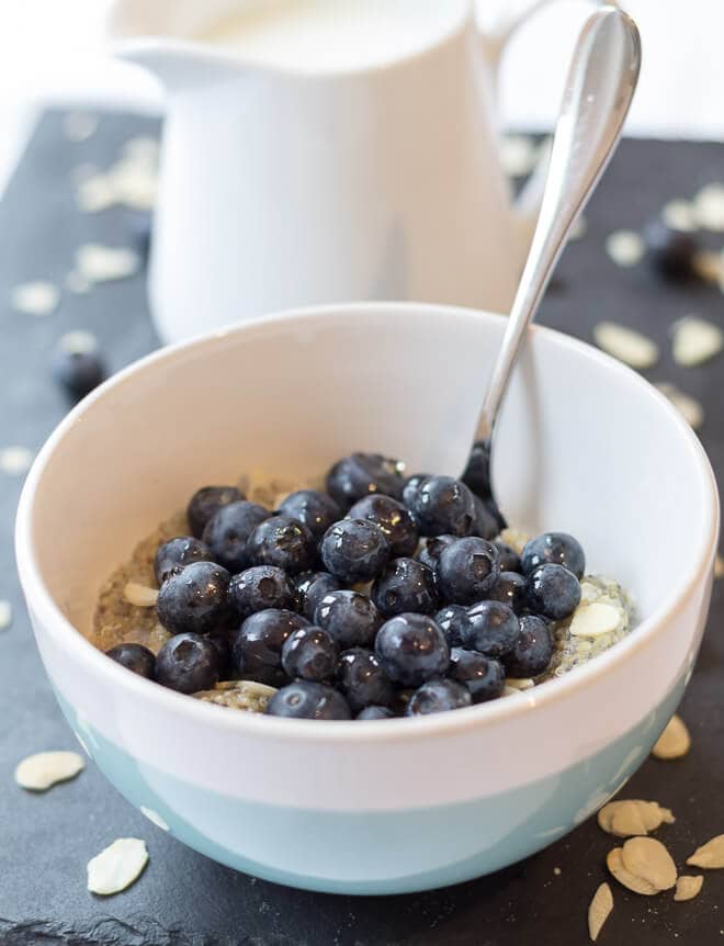 Gluten free and nutty tasting, this vanilla quinoa and blueberry breakfast makes for a delicious healthy alternative to traditional oatmeal. Topped with sweet blueberries, crunchy almonds and just a drizzle of honey, this amazing nutritious breakfast will give you the best possible start to your day!