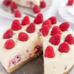Indulge a little here with this no bake white chocolate and raspberry cheesecake. A tasty crunchy biscuit base covered in a light creamy white chocolate filling stuffed with fresh raspberries.