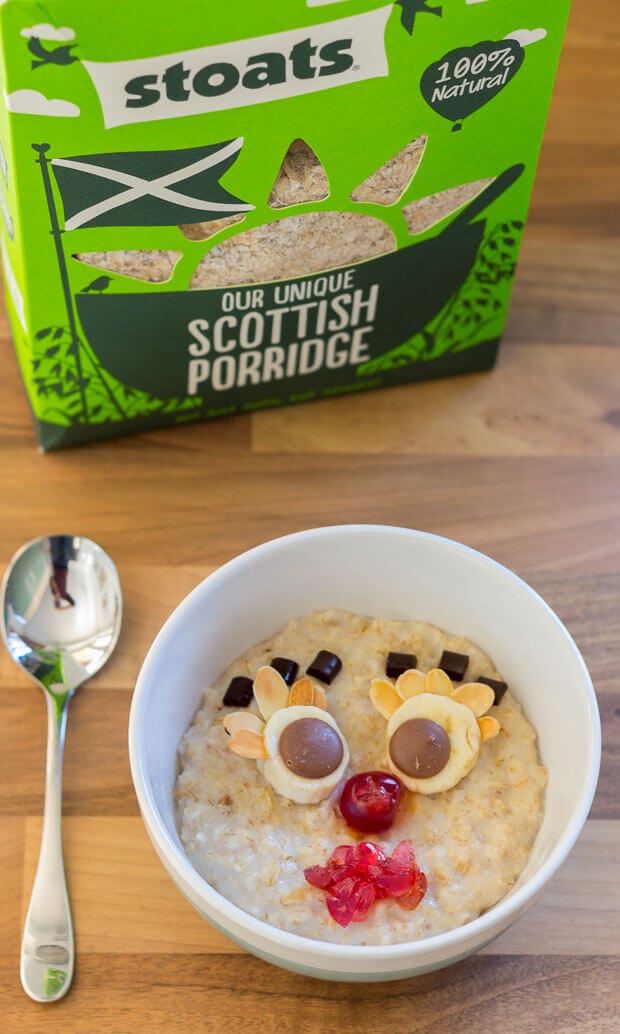 Monday 10th October is World Porridge Day 2016. Today, Lady Lynne and I are posting our #PorridgeSmiles pictures and texting ‘OATS16 £2’ to 70070 to provide a hungry child with school meals for a month. I'm asking YOU my Neil's Healthy Meals readers to take part and/or donate too and to bring a smile to a hungry child, with porridge!