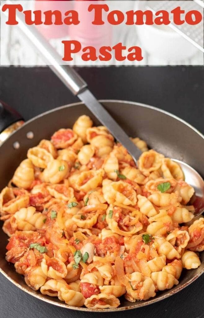 Tuna tomato pasta is a delicious healthy and easy recipe that only takes 20 minutes to make. A simple sauce, a few basic ingredients, and it's budget friendly too! #neilshealthymeals #recipe #healthy #tuna #tomato #pasta