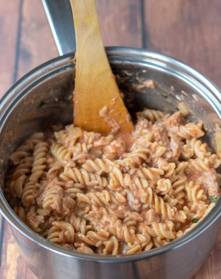 Easy Tomato Tuna Pasta Bake - Neils Healthy Meals