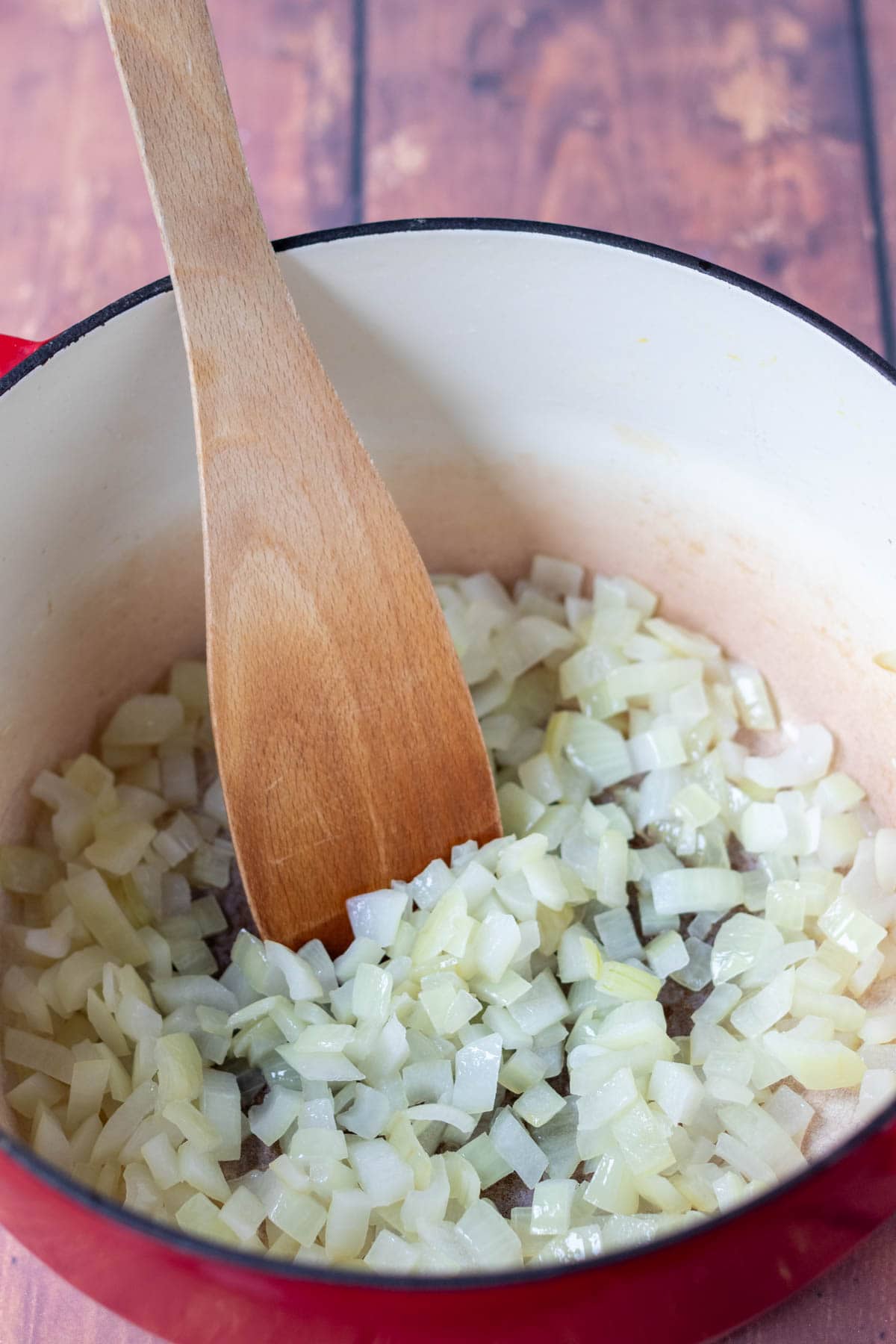 Onion sautéd in a large casserole pot.