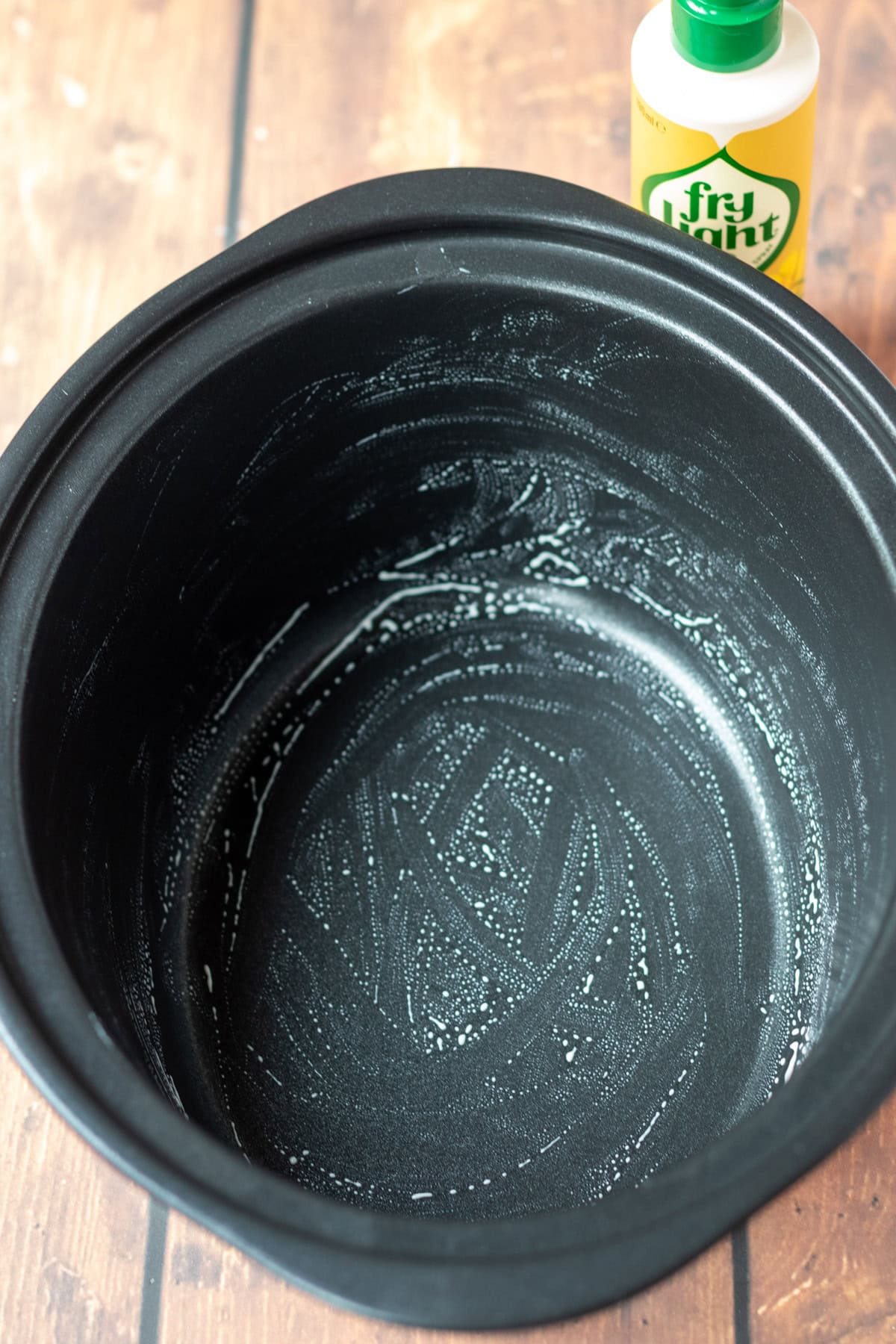 Slow cooker lightly greased with the cooking oil spray.